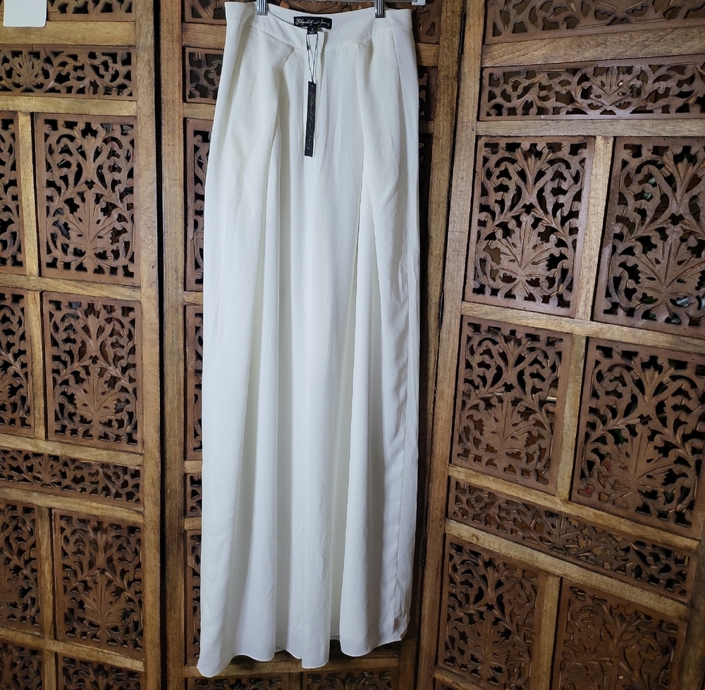 Elizabeth and James Cream Wide Leg Pants